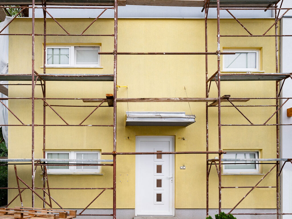 Anstrich-der-Fassade